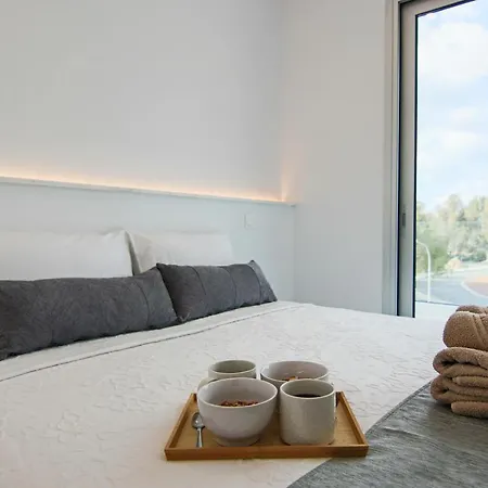 Апартаменты Phaedrus Living - Seaside Executive Flat Harbour 205 Пафос Экстерьер фото